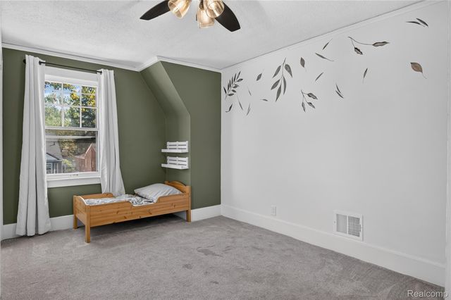 11339 Arnold Street, Redford Charter Township, MI 48239