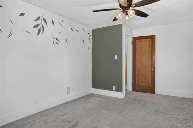 11339 Arnold Street, Redford Charter Township, MI 48239