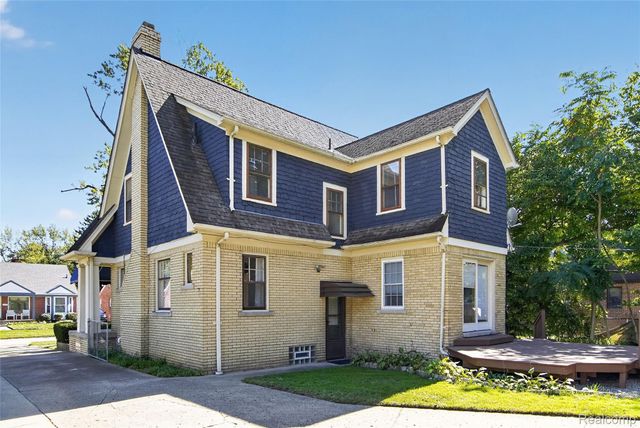 11339 Arnold Street, Redford Charter Township, MI 48239