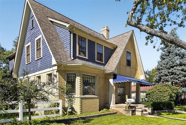 11339 Arnold Street, Redford Charter Township, MI 48239