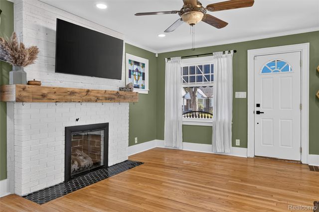 11339 Arnold Street, Redford Charter Township, MI 48239