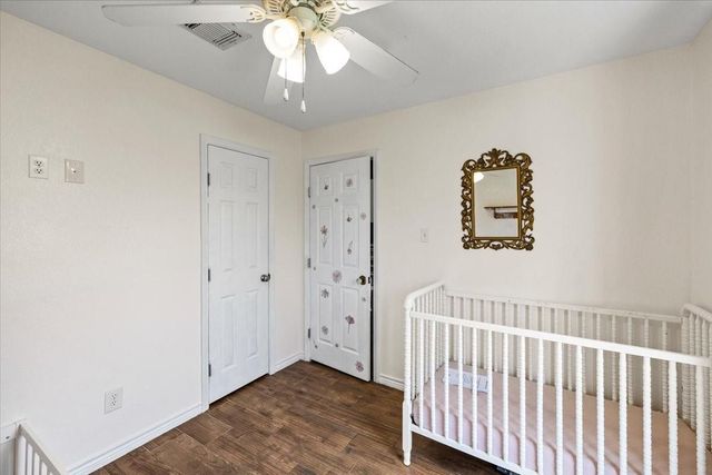 5213 Winding Brook Drive, Dickinson, TX 77539