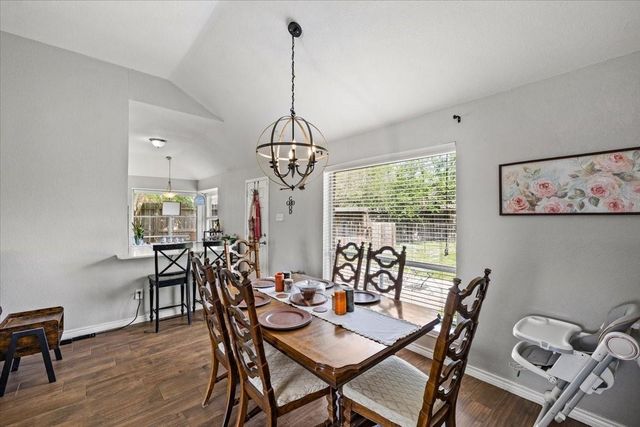 5213 Winding Brook Drive, Dickinson, TX 77539