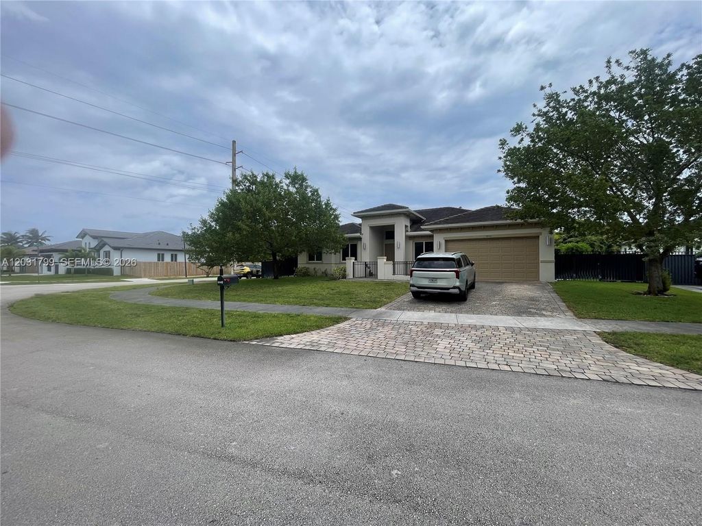 19701 SW 84th Ct 0, Cutler Bay, FL 33189