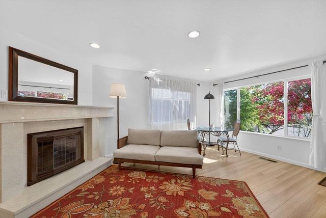 333 John Street, Santa Cruz, CA 95060