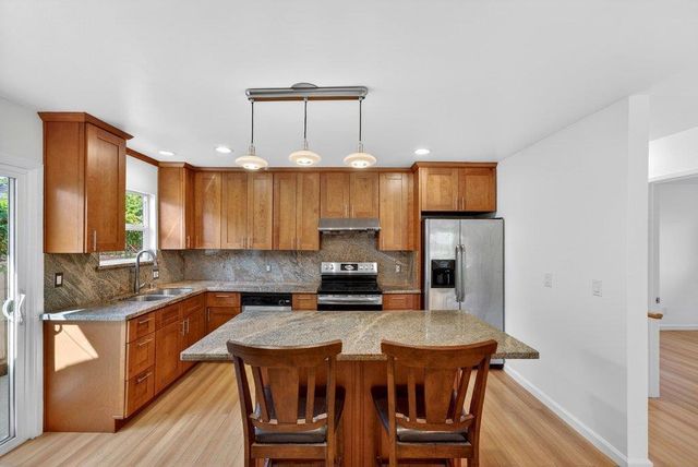 333 John Street, Santa Cruz, CA 95060