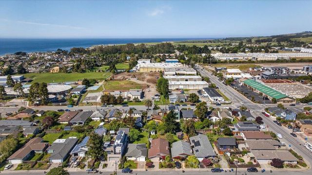 333 John Street, Santa Cruz, CA 95060