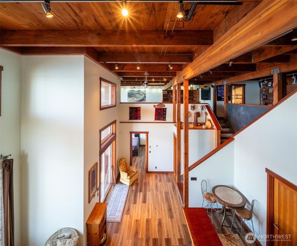 1822 Seacrest Drive, Lummi Island, WA 98262