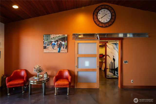 1822 Seacrest Drive, Lummi Island, WA 98262