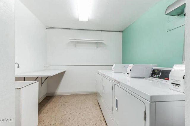 5585 E Pacific Coast Highway 132, Long Beach, CA 90804