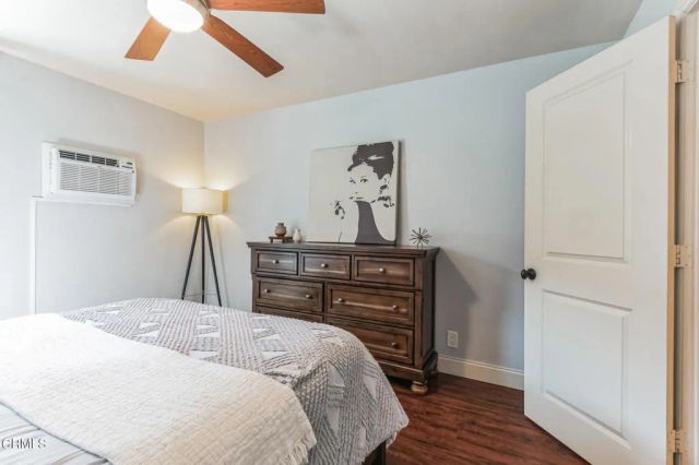 5585 E Pacific Coast Highway 132, Long Beach, CA 90804