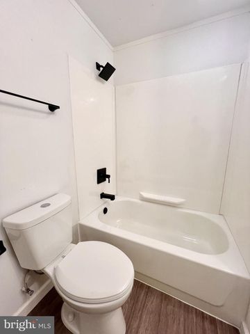 5 PARK AVE, Middletown, PA 17057