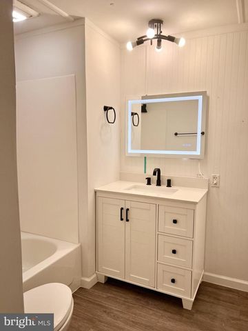 5 PARK AVE, Middletown, PA 17057