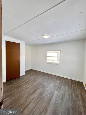 5 PARK AVE, Middletown, PA 17057