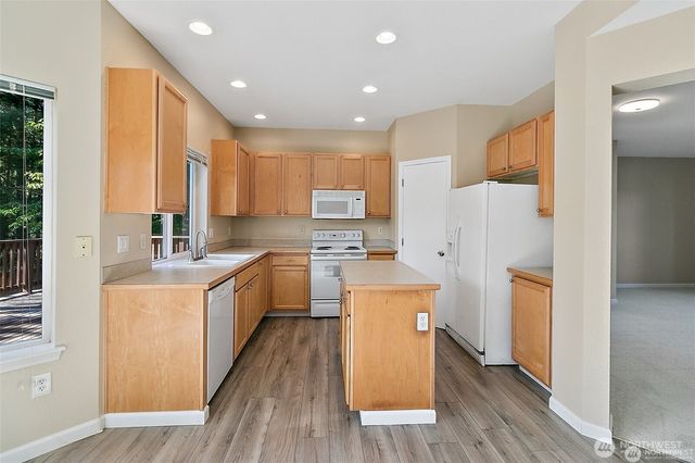 8412 165th Street Ct E, Puyallup, WA 98375