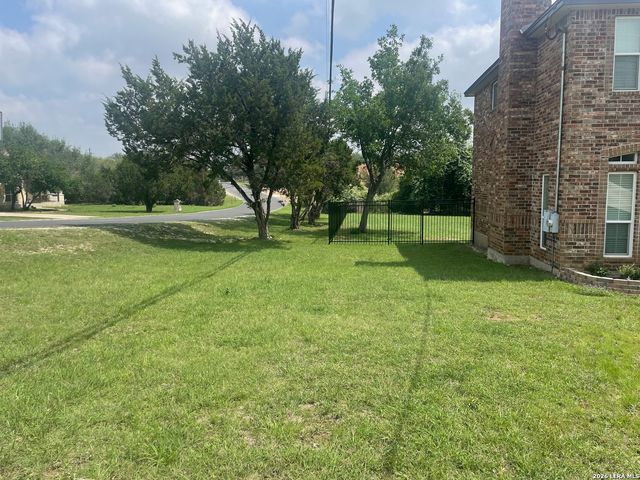 26334 Dancing Bear, San Antonio, TX 78260