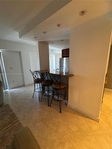 77 Crandon Blvd 9E, Key Biscayne, FL 33149