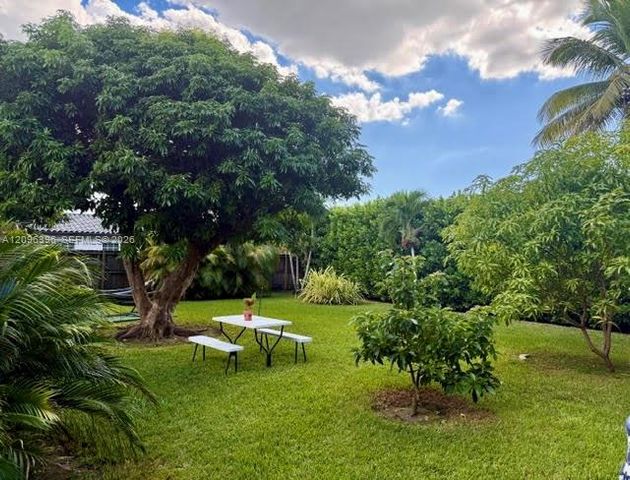 6110 SW 95th Court, Miami, FL 33173