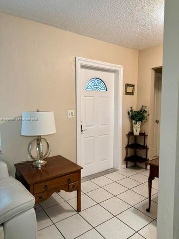 6110 SW 95th Court, Miami, FL 33173