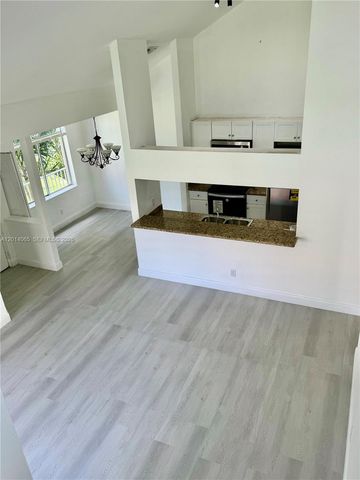 10450 SW 157th Ct 208, Miami, FL 33196