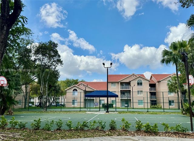 10450 SW 157th Ct 208, Miami, FL 33196