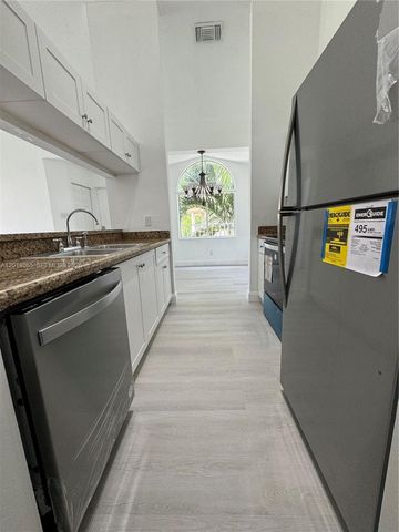10450 SW 157th Ct 208, Miami, FL 33196