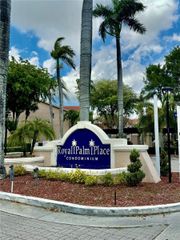 10450 SW 157th Ct 208, Miami, FL 33196
