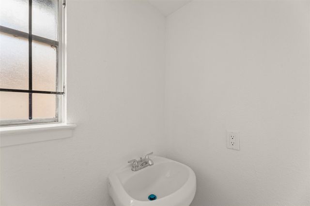 3607 Charriton Drive, Houston, TX 77039