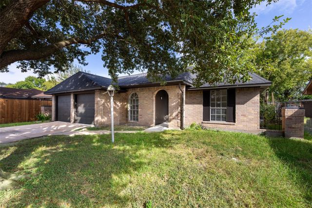 3607 Charriton Drive, Houston, TX 77039