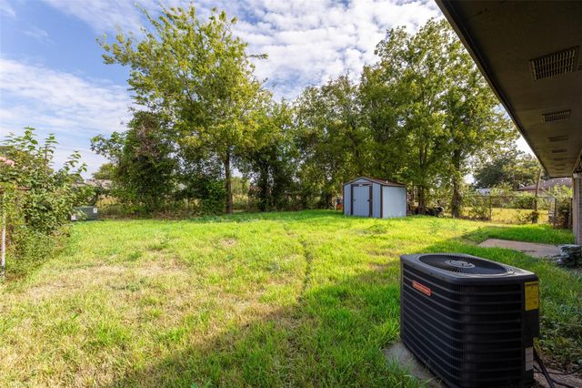3607 Charriton Drive, Houston, TX 77039
