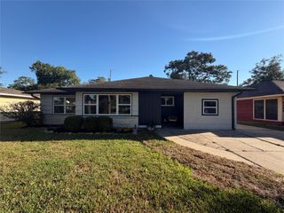 6410 Heron Drive, Houston, TX 77087