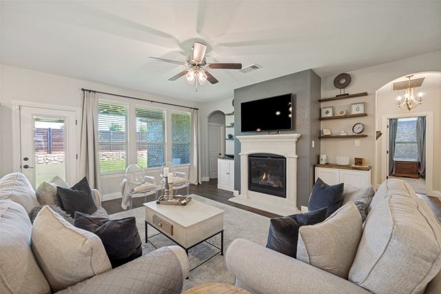 10121 Table Bluff Street, Aubrey, TX 76227