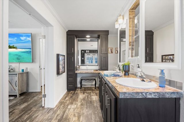 15877 Hiram, Wills Point, TX 75169