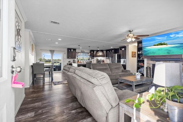 15877 Hiram, Wills Point, TX 75169