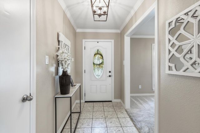 1000 Bert Drive, Arlington, TX 76012