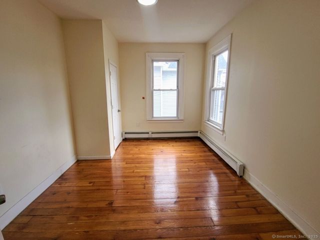 42 Madison Street, Hartford, CT 06106