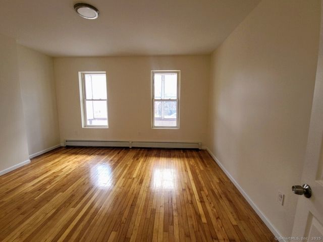 42 Madison Street, Hartford, CT 06106