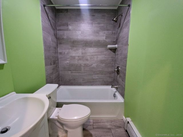 42 Madison Street, Hartford, CT 06106