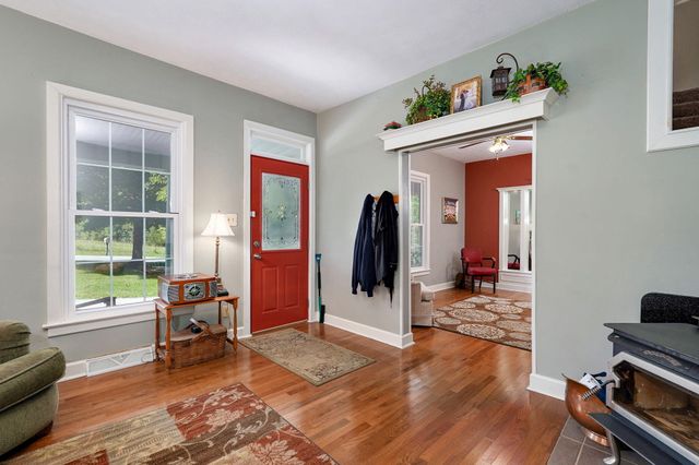 3060 W Ellison Drive, Springfield, MO 65810