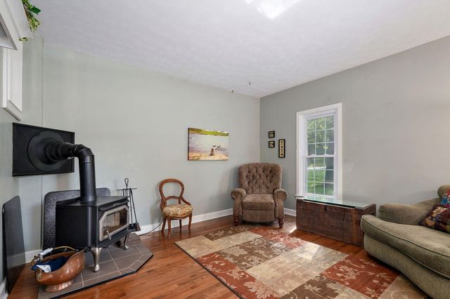 3060 W Ellison Drive, Springfield, MO 65810