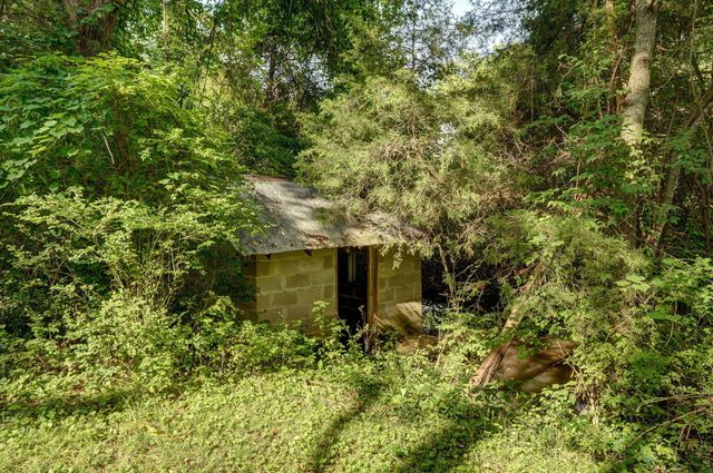 3060 W Ellison Drive, Springfield, MO 65810