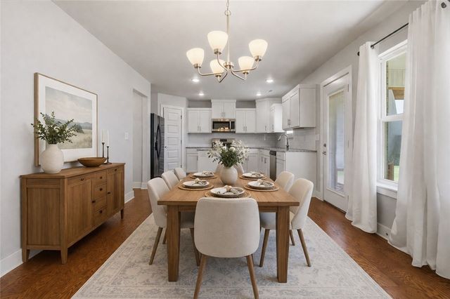 307 Phyllis Farm Road, Prairie Grove, AR 72753