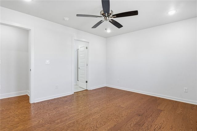 307 Phyllis Farm Road, Prairie Grove, AR 72753