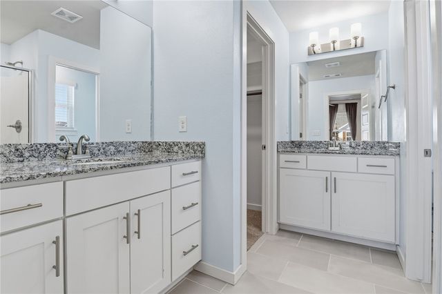 307 Phyllis Farm Road, Prairie Grove, AR 72753