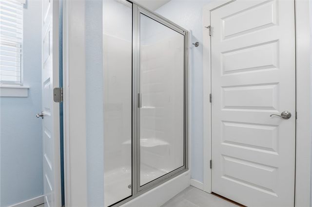 307 Phyllis Farm Road, Prairie Grove, AR 72753