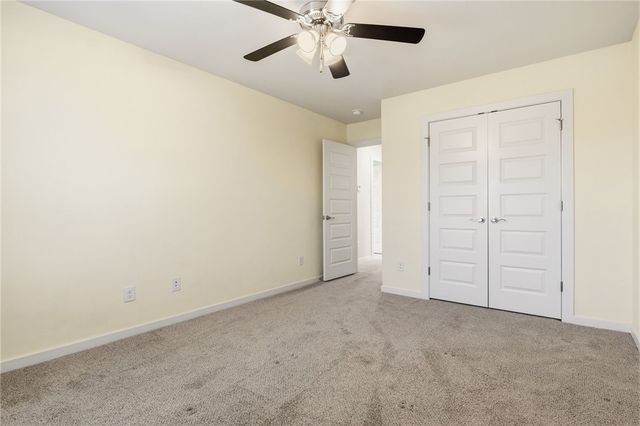 307 Phyllis Farm Road, Prairie Grove, AR 72753