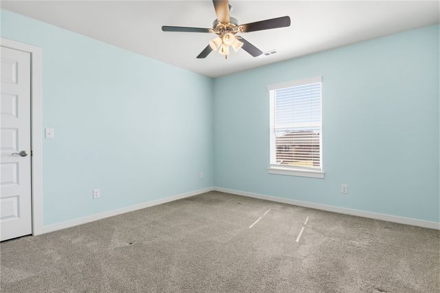 307 Phyllis Farm Road, Prairie Grove, AR 72753