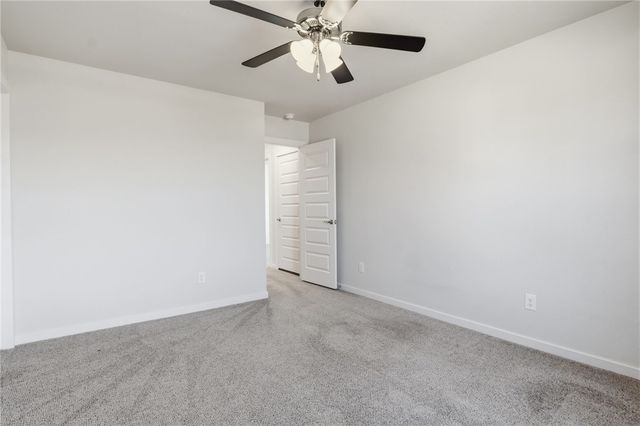 307 Phyllis Farm Road, Prairie Grove, AR 72753