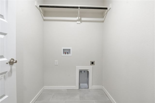 307 Phyllis Farm Road, Prairie Grove, AR 72753