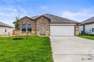 921 Coyote Creek, Temple, TX 76502